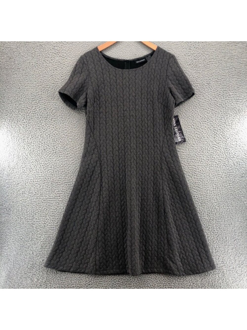 Nina Leonard Dress Women Medium Gray A Line Knee Length Short Sleeve Stretch NWT